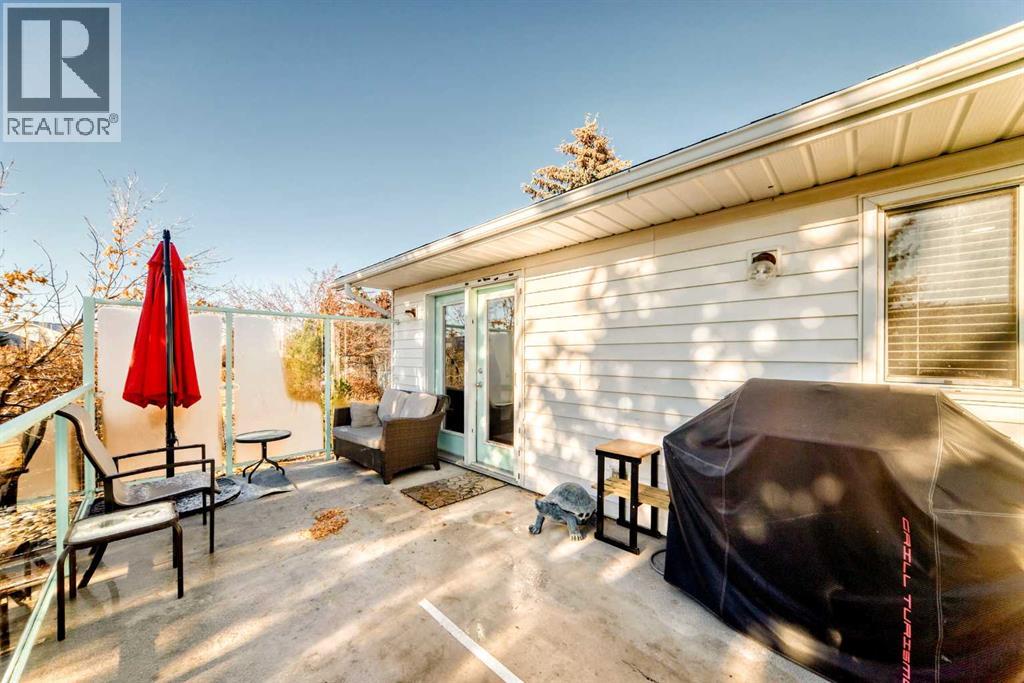 24 West Kerfoot Place, Cochrane