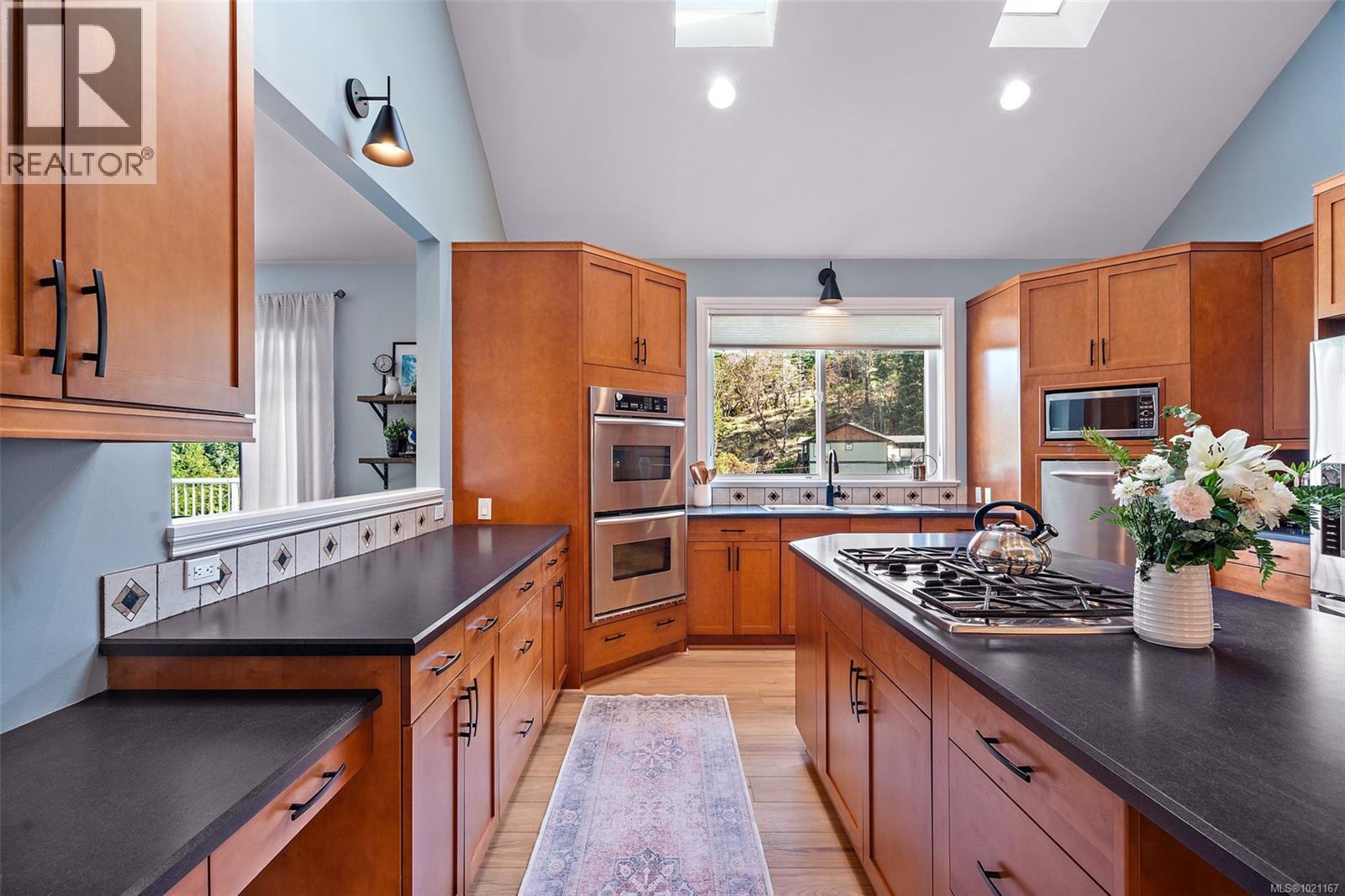 3965 Hi-Mount Dr, Metchosin