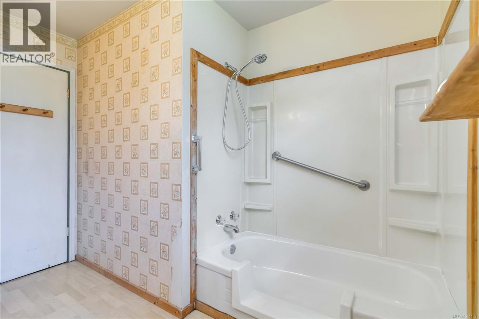 95 Marler Dr, View Royal