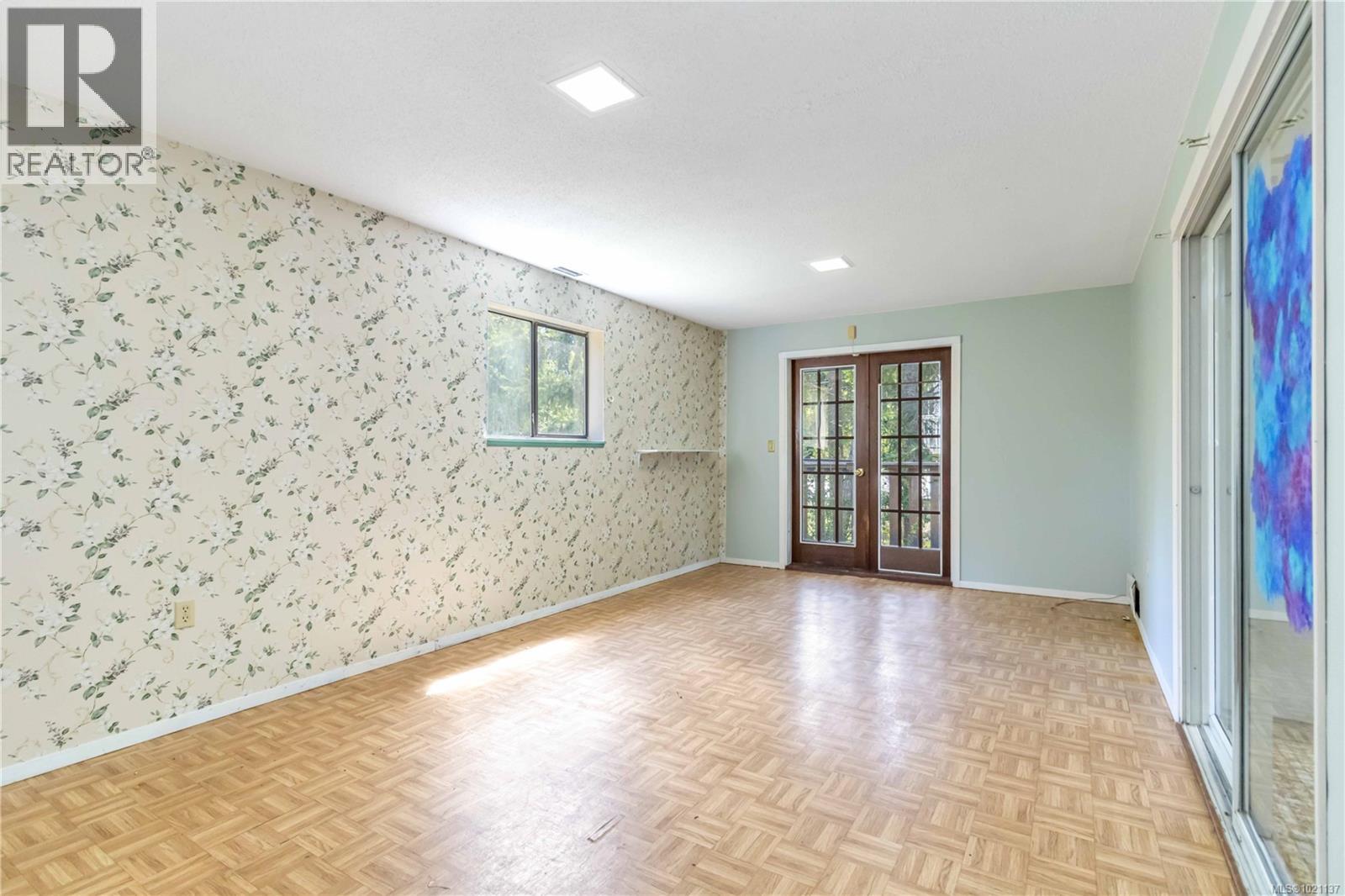 95 Marler Dr, View Royal