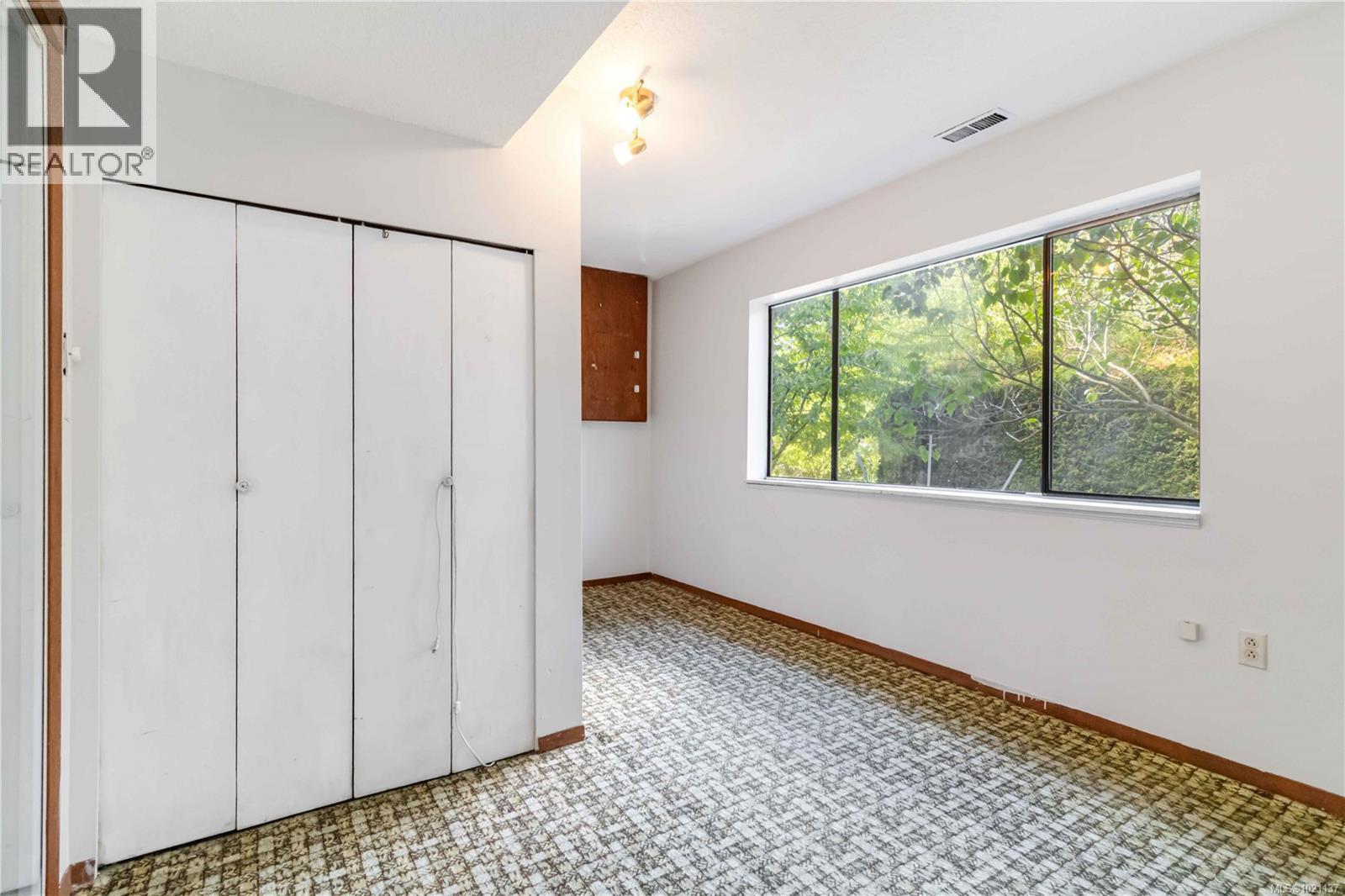 95 Marler Dr, View Royal