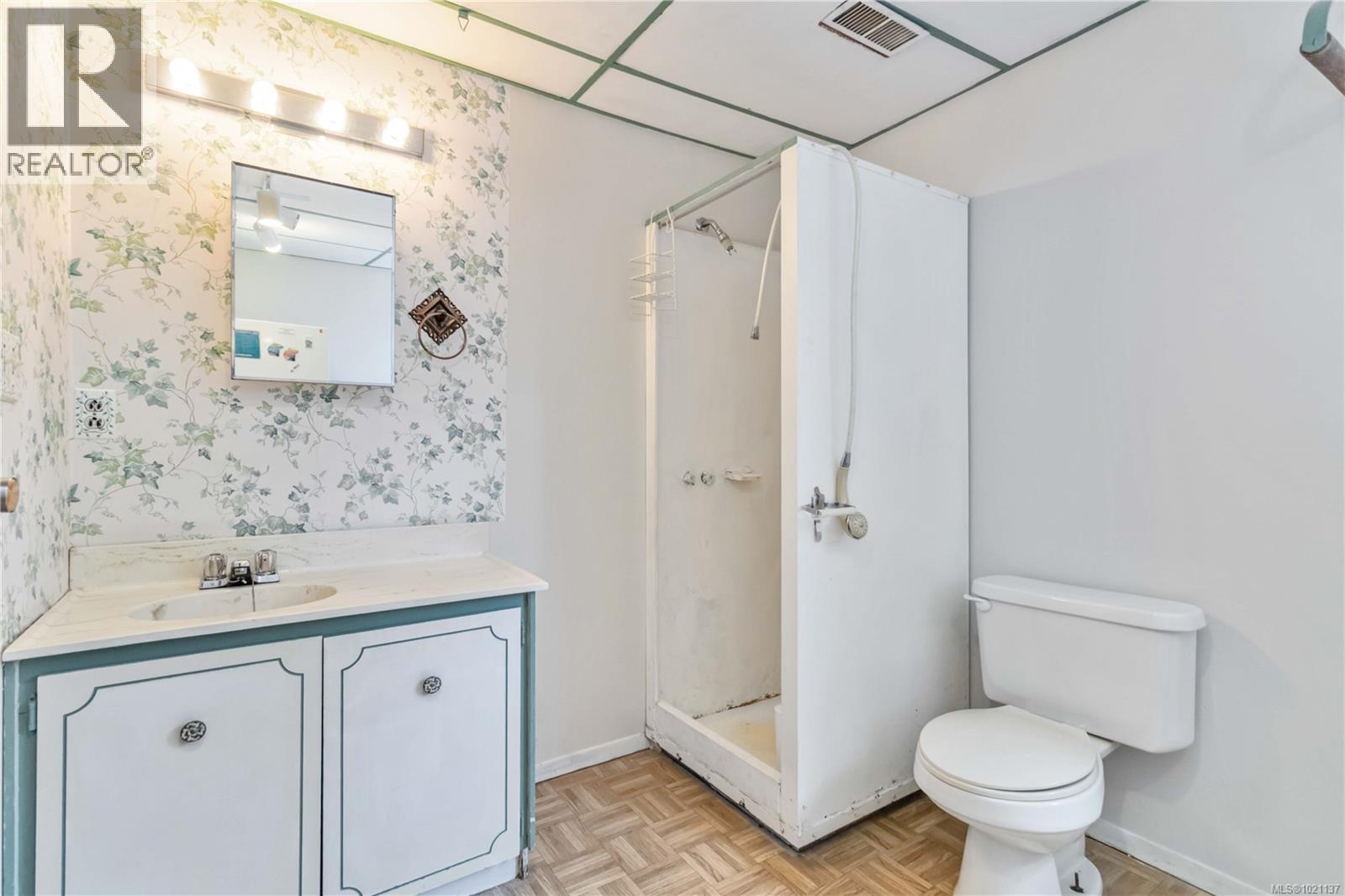 95 Marler Dr, View Royal