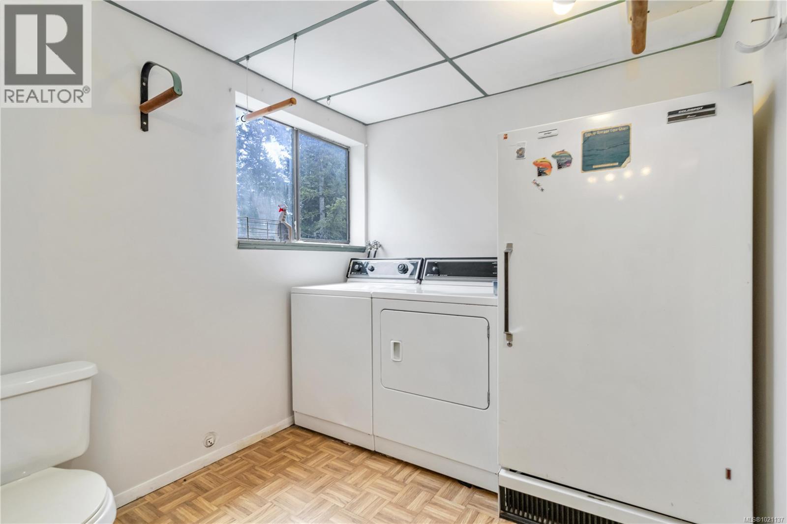 95 Marler Dr, View Royal