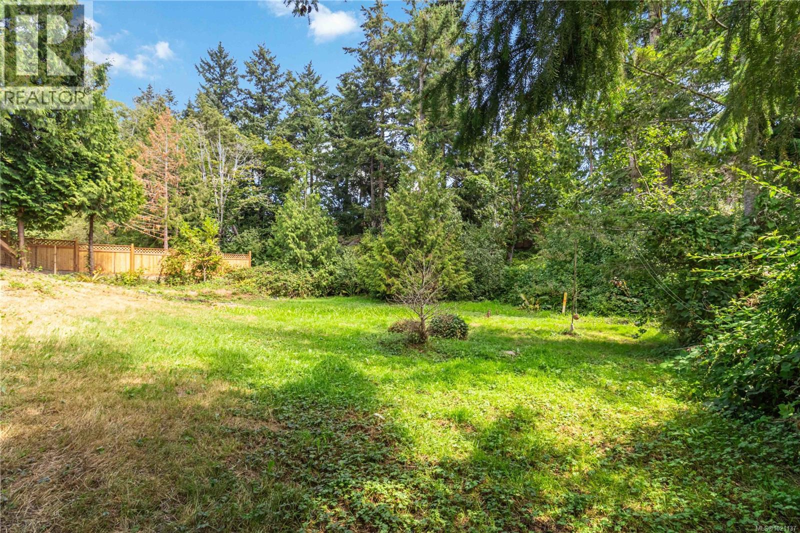 95 Marler Dr, View Royal