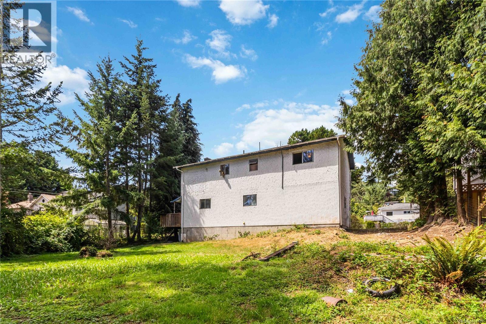 95 Marler Dr, View Royal