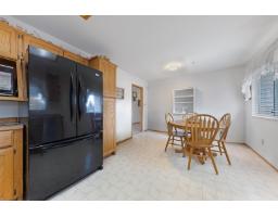 15852 100 Avenue, Surrey, BC V4N2B3 Photo 8