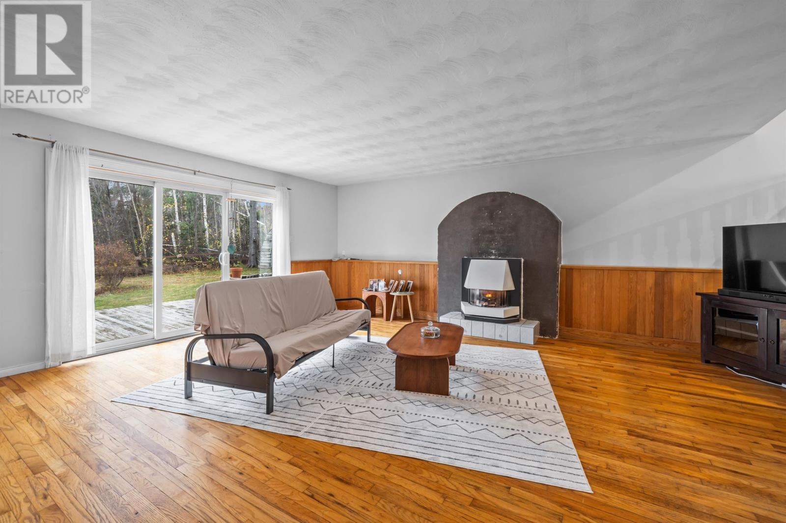 33 Irwin Drive — photo 20