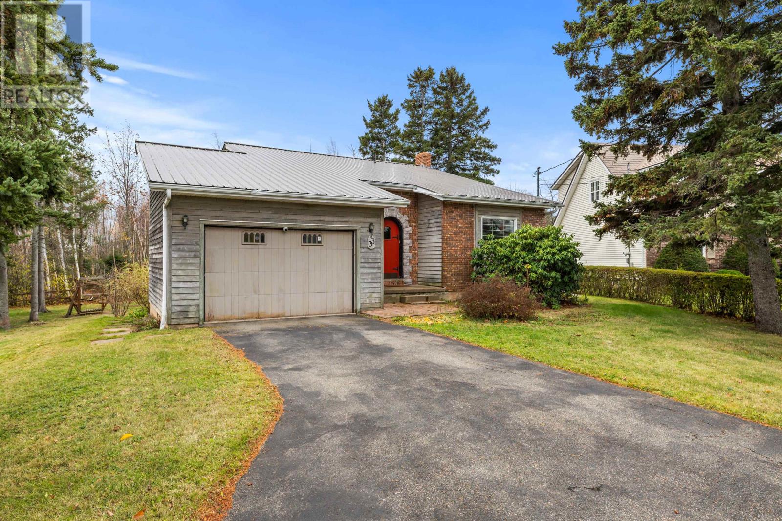 33 Irwin Drive — photo 30