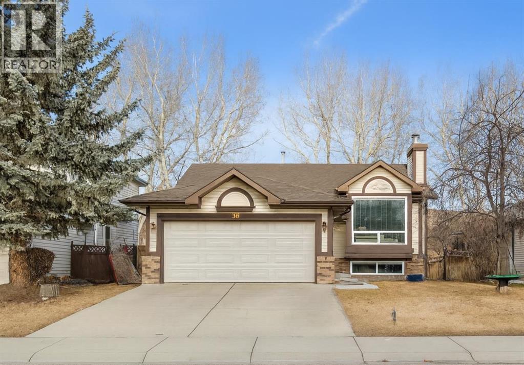 36 Riverview Drive, Cochrane