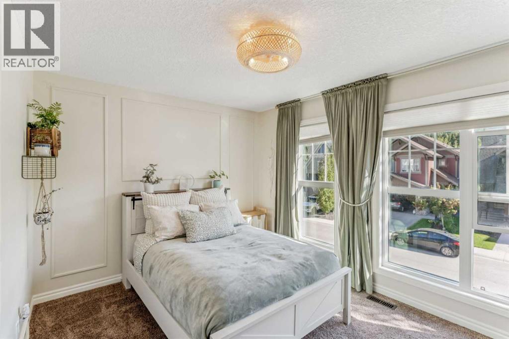 50 Riviera View, Cochrane