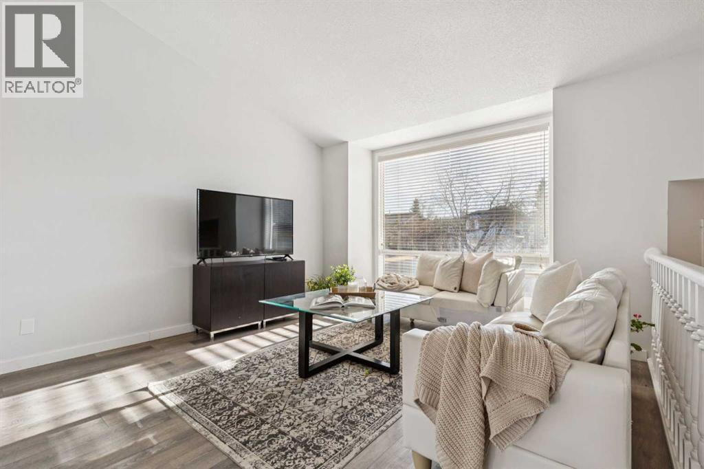 36 Riverview Drive, Cochrane