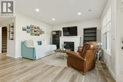 50 Riviera View, Cochrane