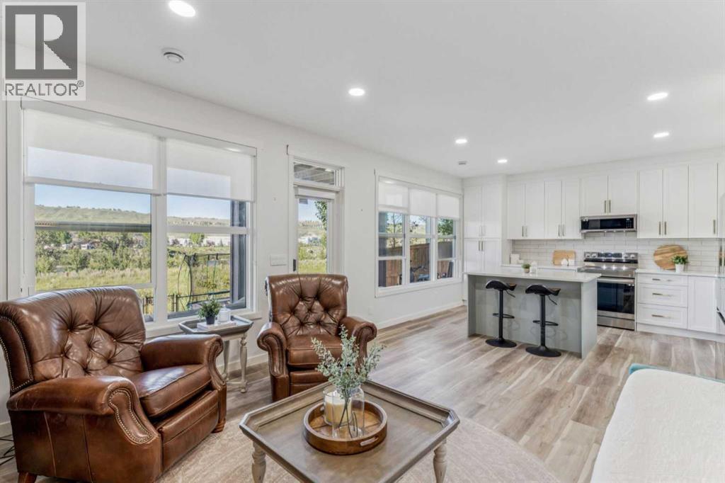 50 Riviera View, Cochrane