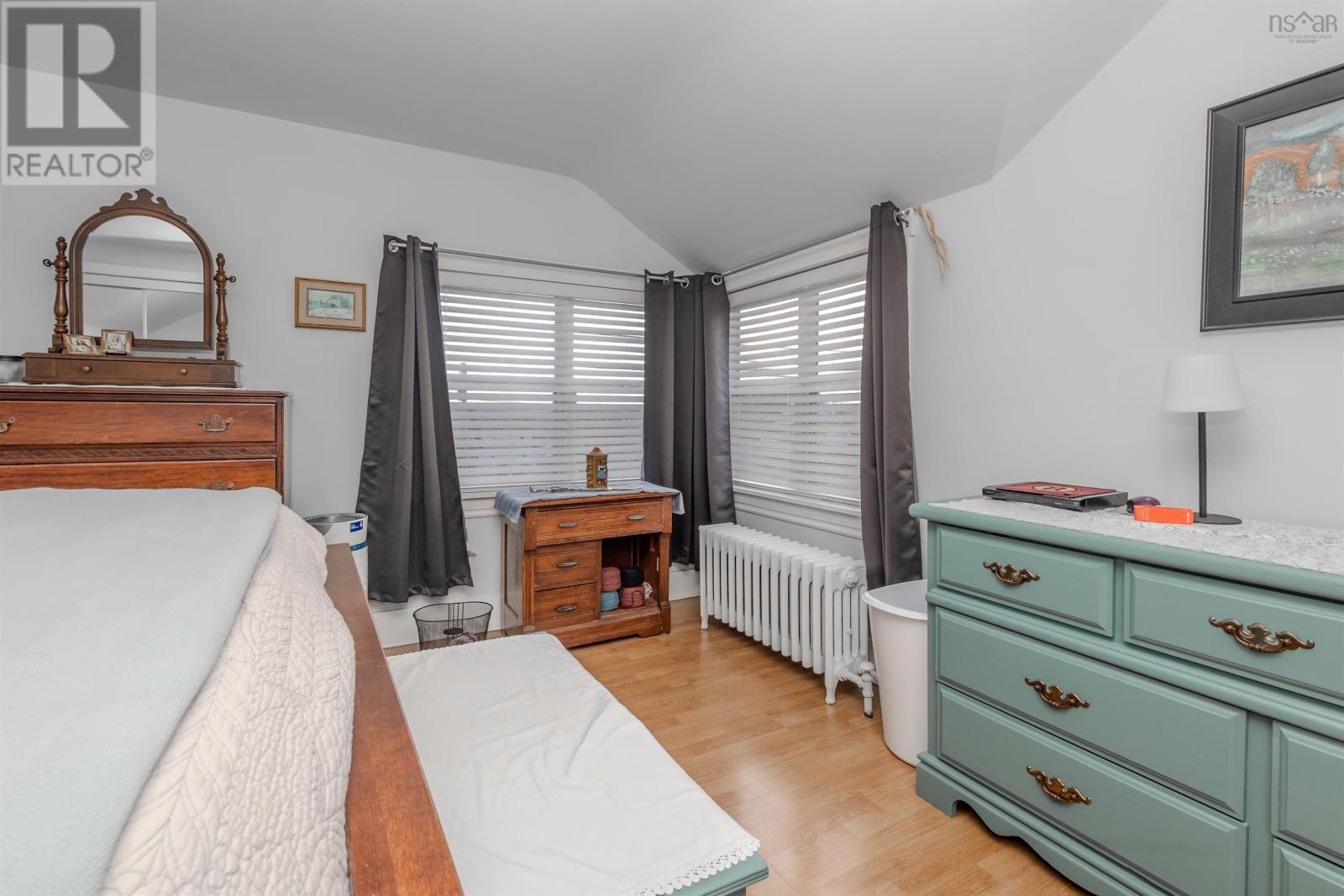 Property 29 of 46 of 340 King Edward Street