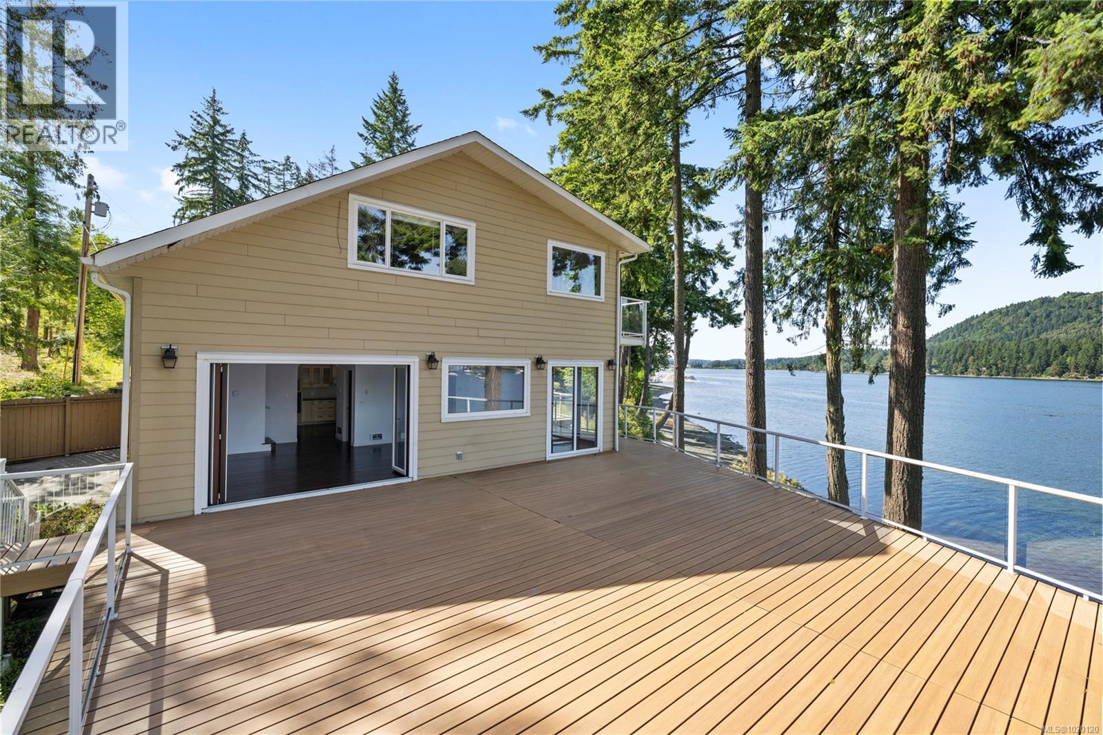 12475 Rocky Creek Rd, Ladysmith