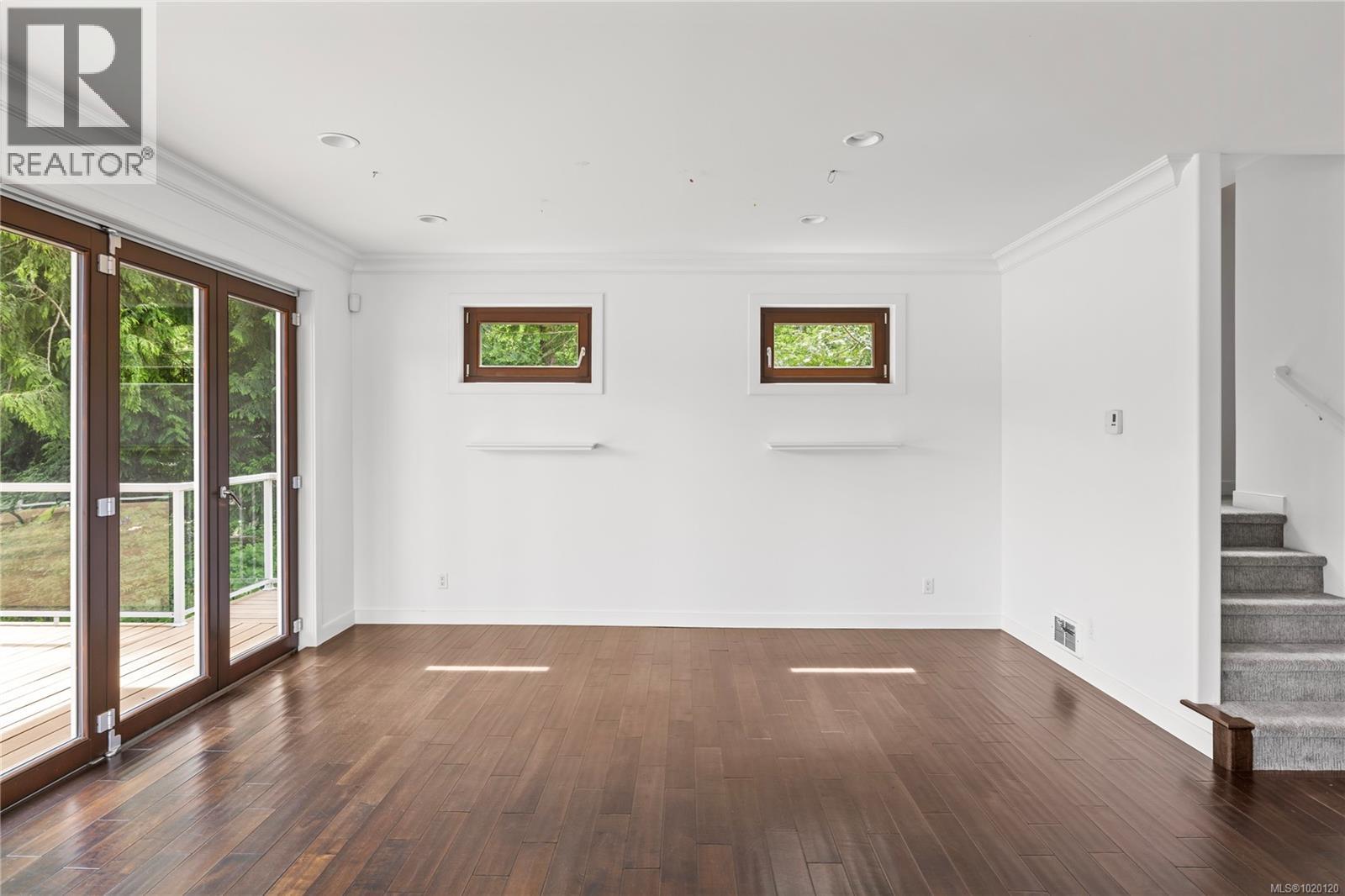 12475 Rocky Creek Rd, Ladysmith