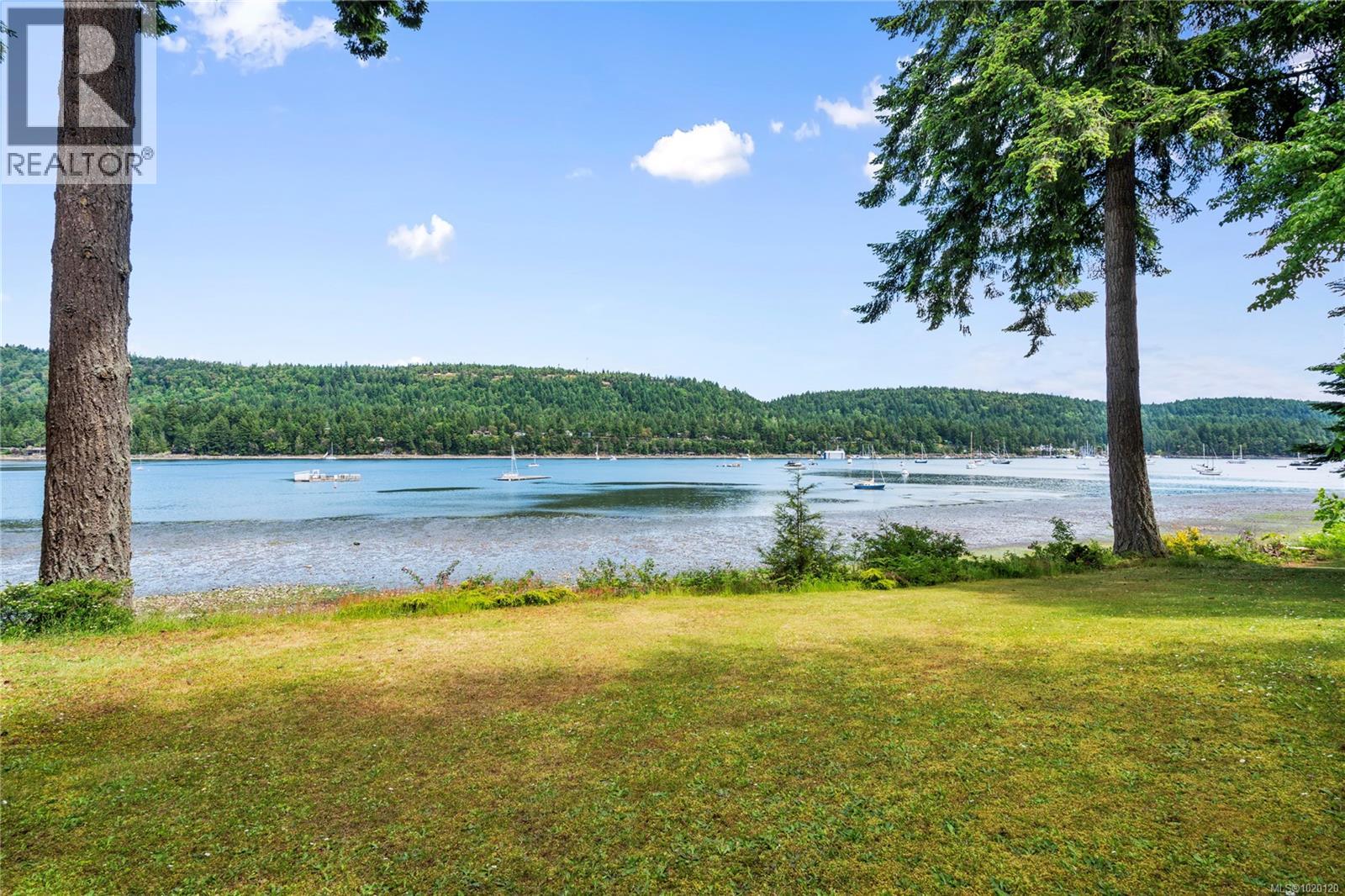 12475 Rocky Creek Rd, Ladysmith