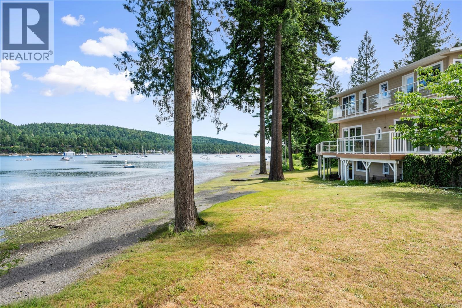 12475 Rocky Creek Rd, Ladysmith