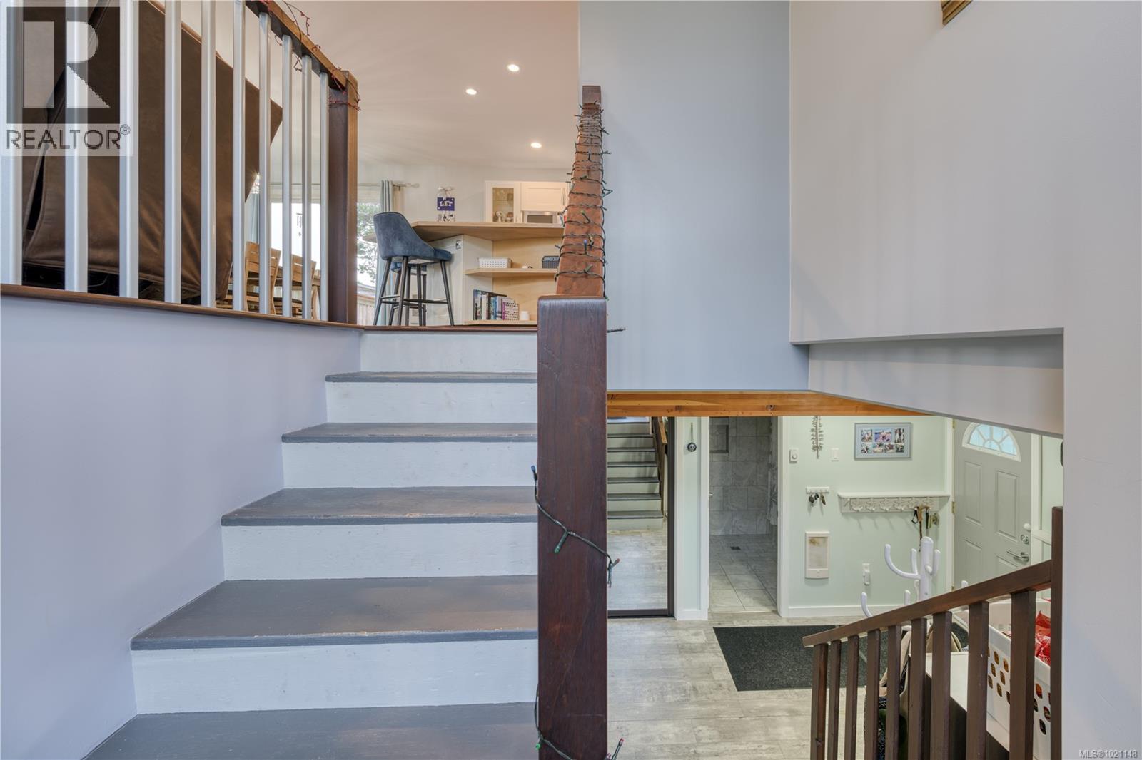 7730 Daphne St, Port Hardy