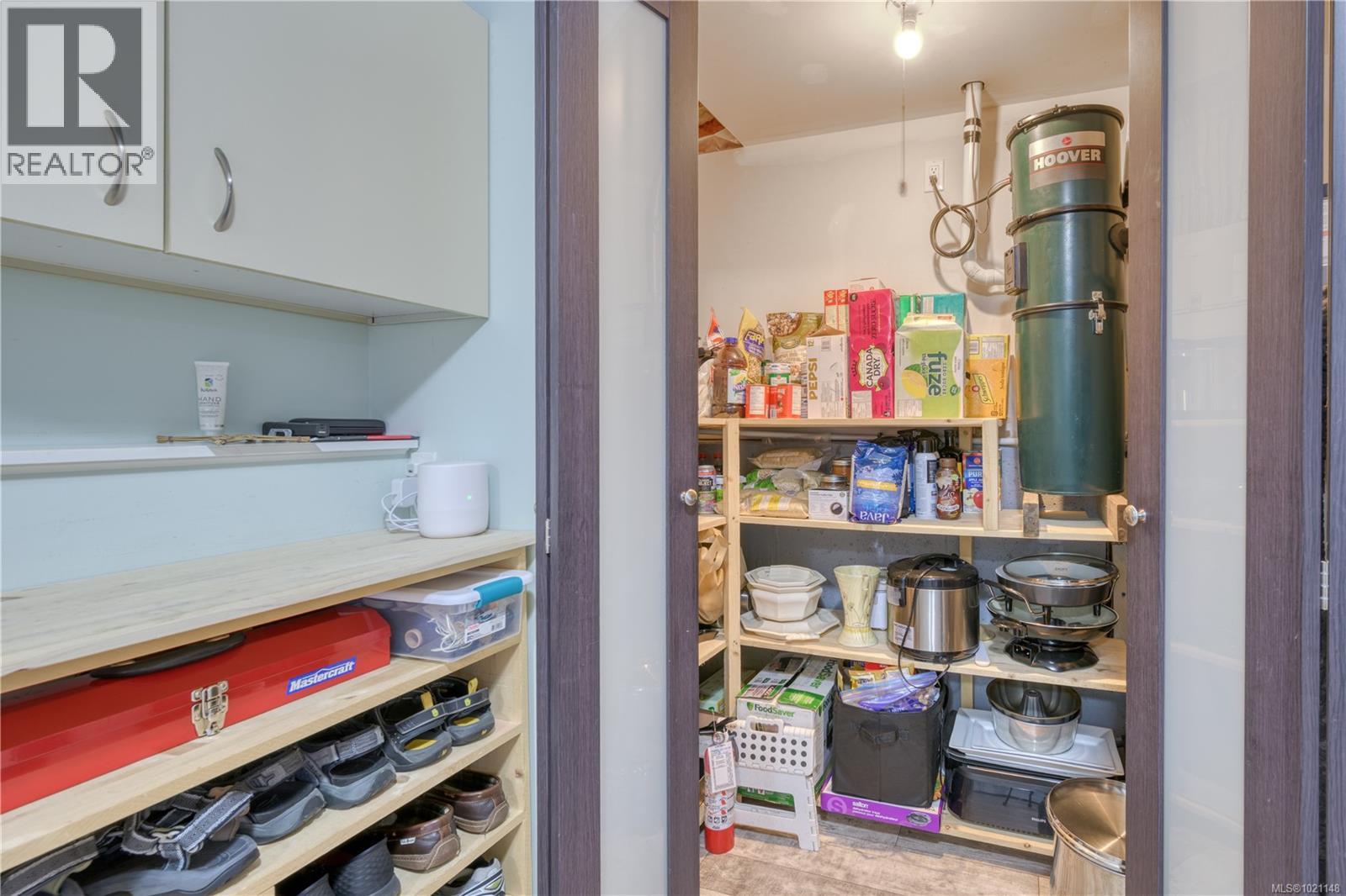 7730 Daphne St, Port Hardy