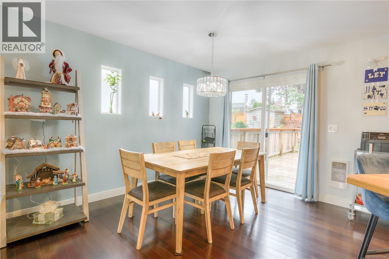 7730 Daphne St, Port Hardy