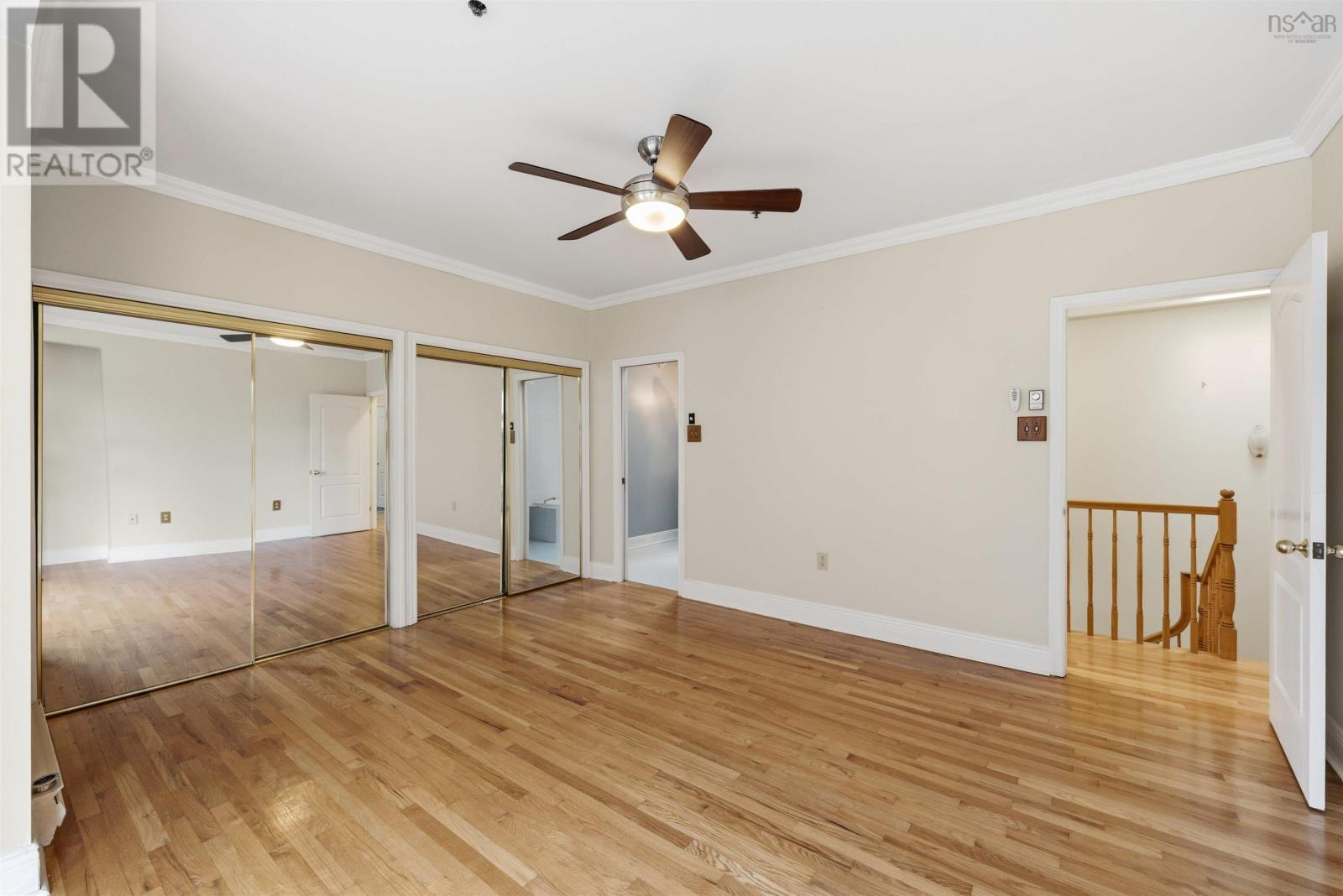 Property 26 of 32 of 5 1049 South Park Street