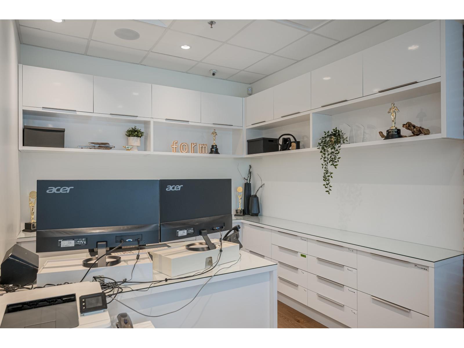 C3 & C4 15777 MARINE DRIVE, White Rock