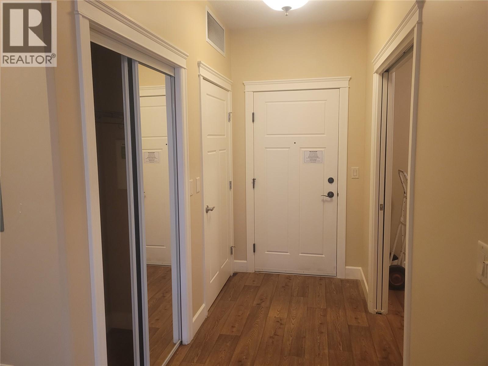 9100 Mackie Drive Unit# 114, Coldstream