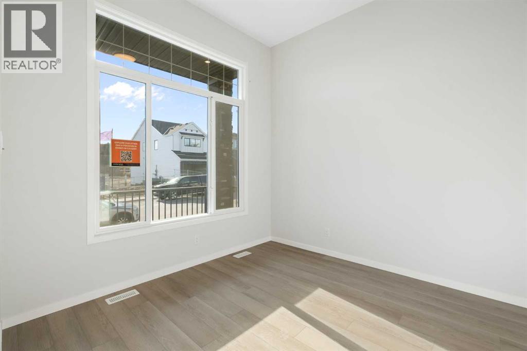 Single Family House for Sale in  Creekview Manor SW Pine Creek Calgary 