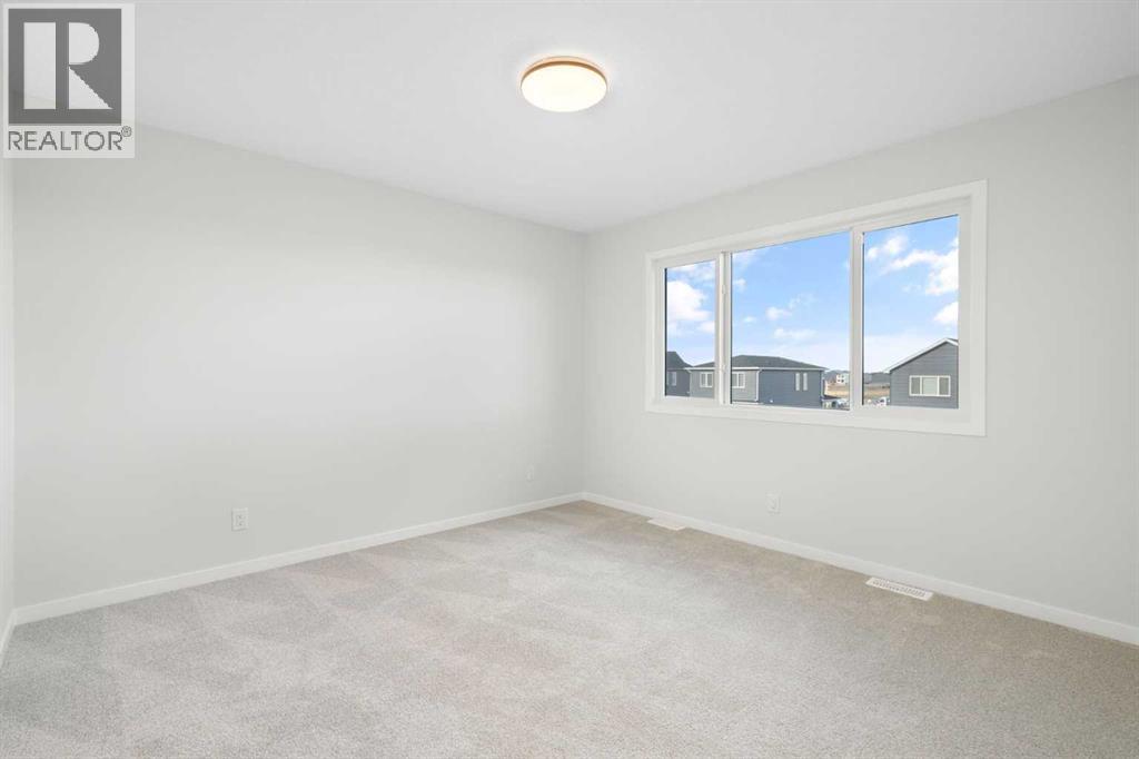 Single Family House for Sale in  Creekview Manor SW Pine Creek Calgary 