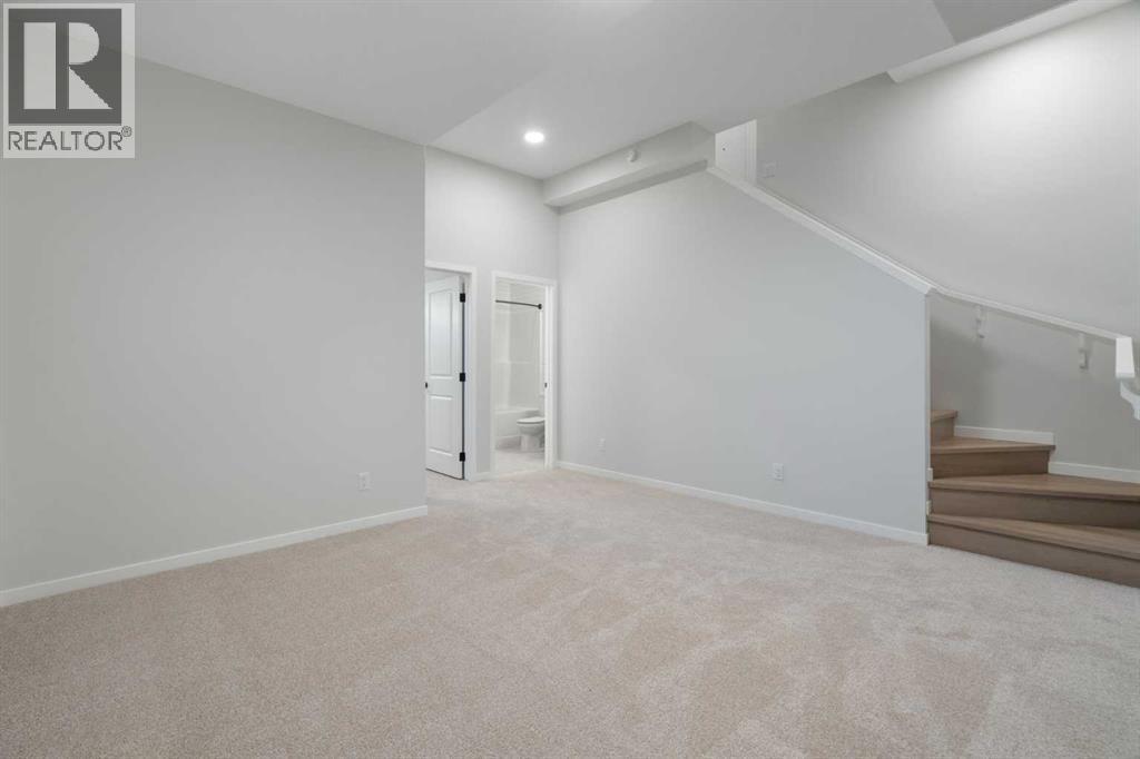 Single Family House for Sale in  Creekview Manor SW Pine Creek Calgary 