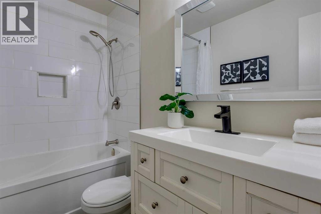 Single Family House for Sale in    Street SE Ogden Calgary 