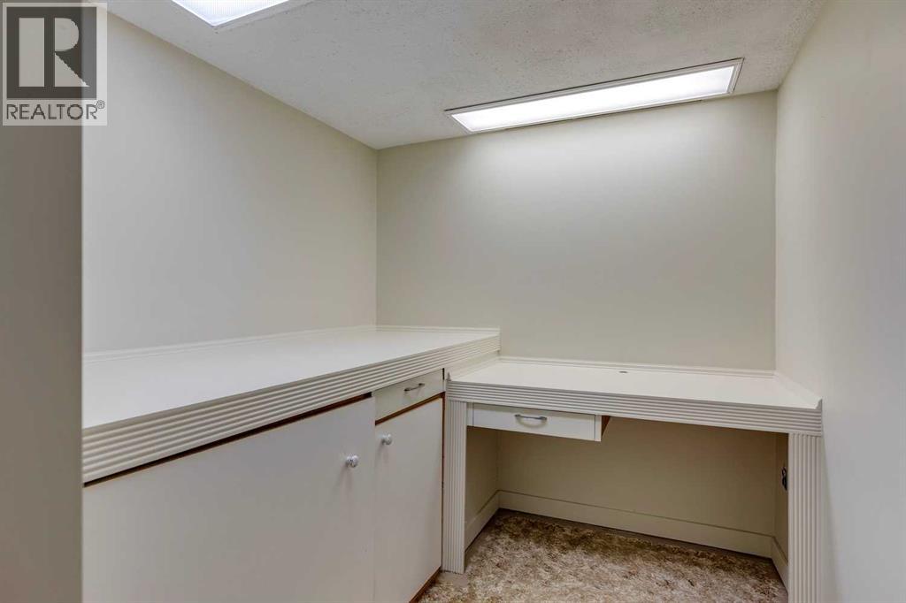 Single Family House for Sale in    Street SE Ogden Calgary 