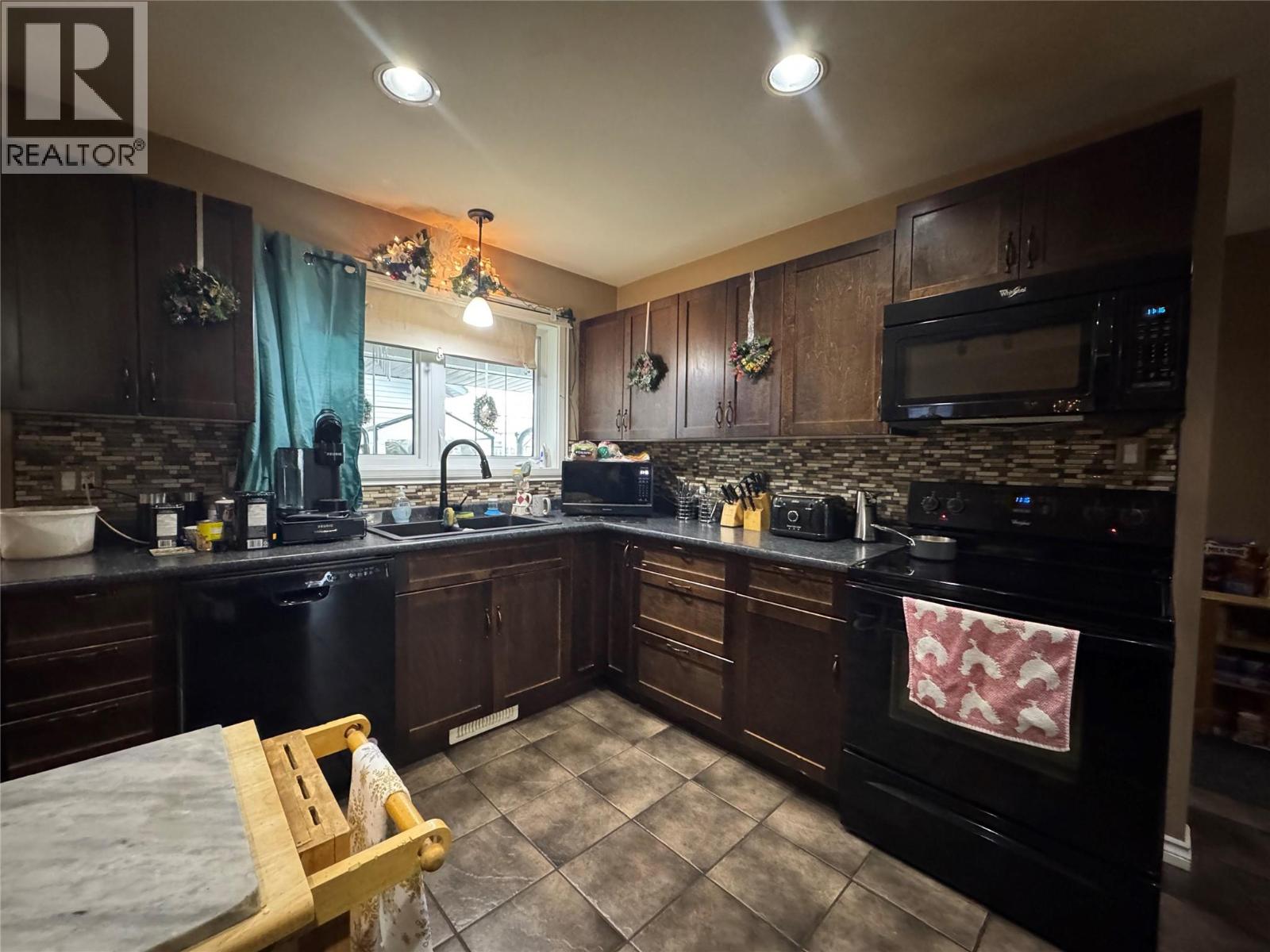 1837 109 Avenue, Dawson Creek