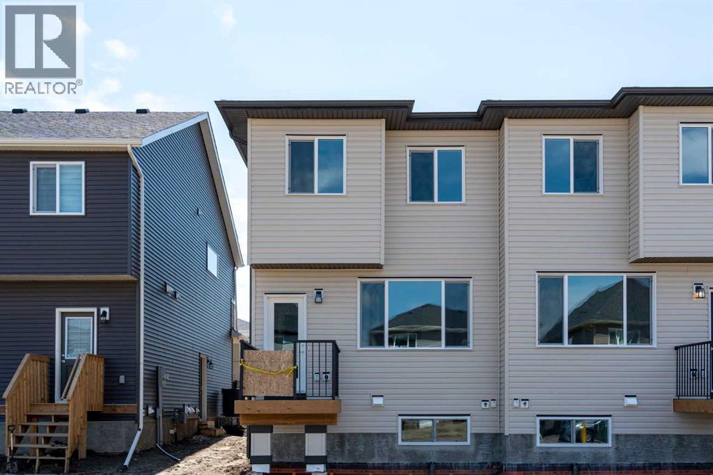 Single Family House for Sale in  Creekview Gardens SW Pine Creek Calgary 