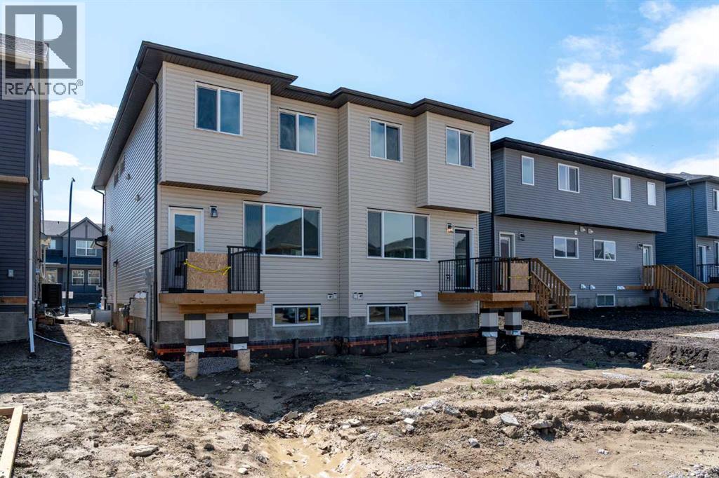 Single Family House for Sale in  Creekview Gardens SW Pine Creek Calgary 