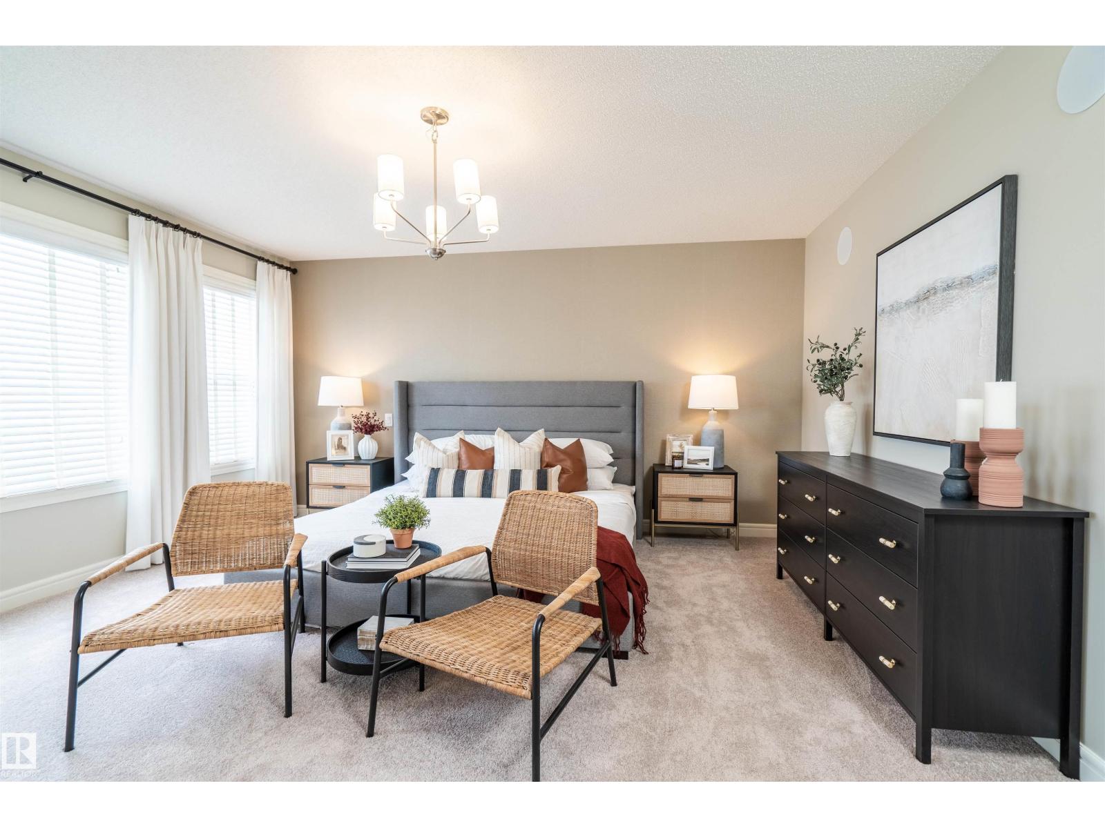 1611 14 ST NW, Edmonton