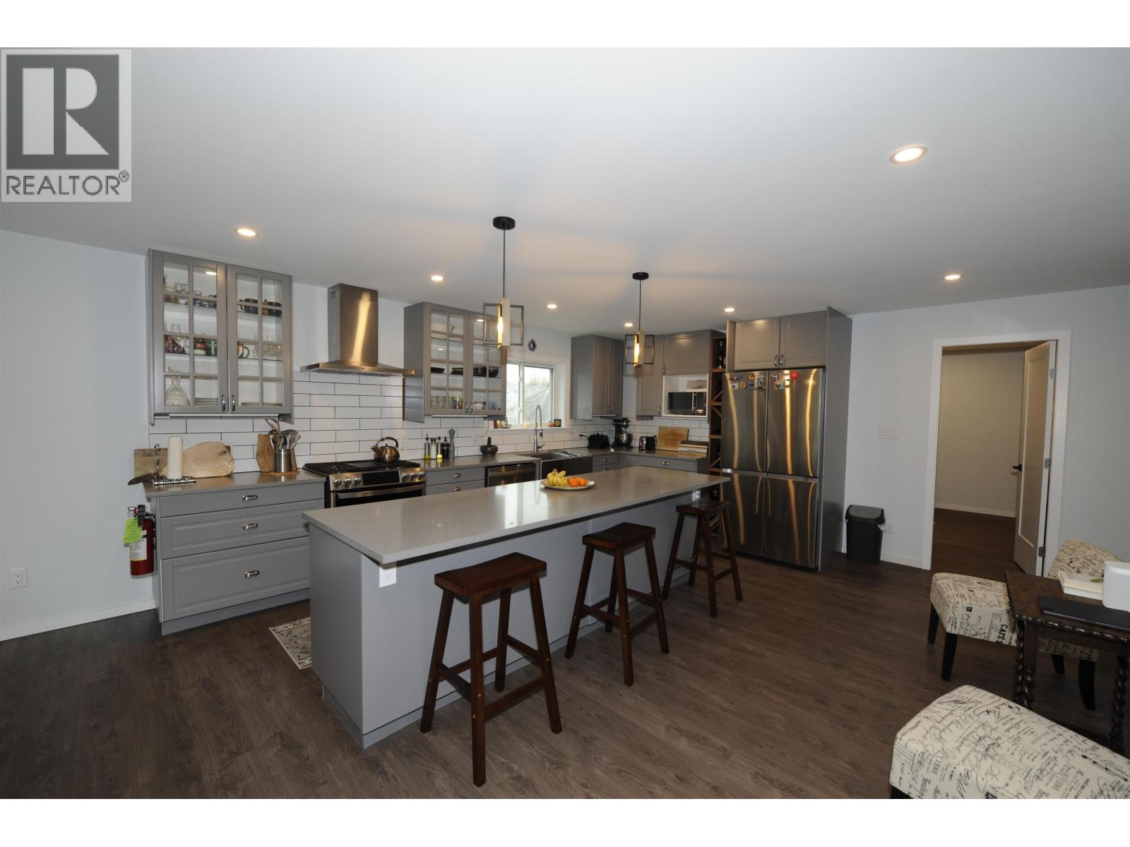  3407 KALUM Street, Terrace