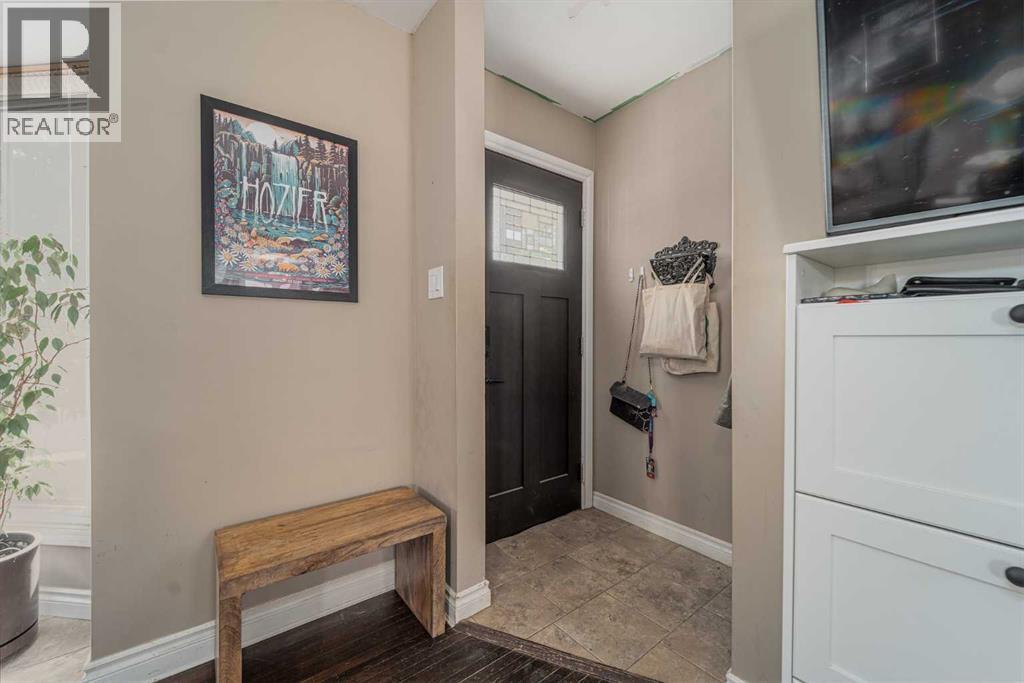 Single Family House Bungalow for Sale in  b Avenue S Victoria Park Lethbridge 