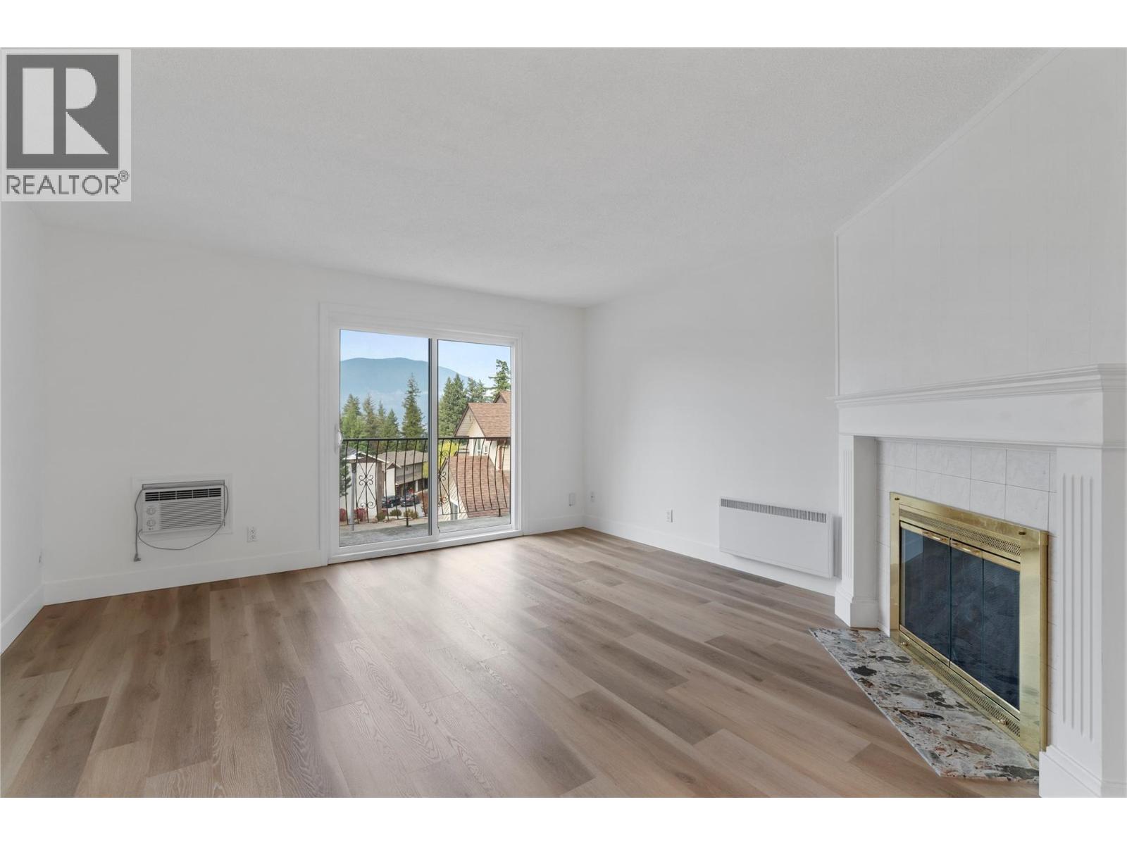 503 1451 1 Avenue Northeast, Salmon Arm