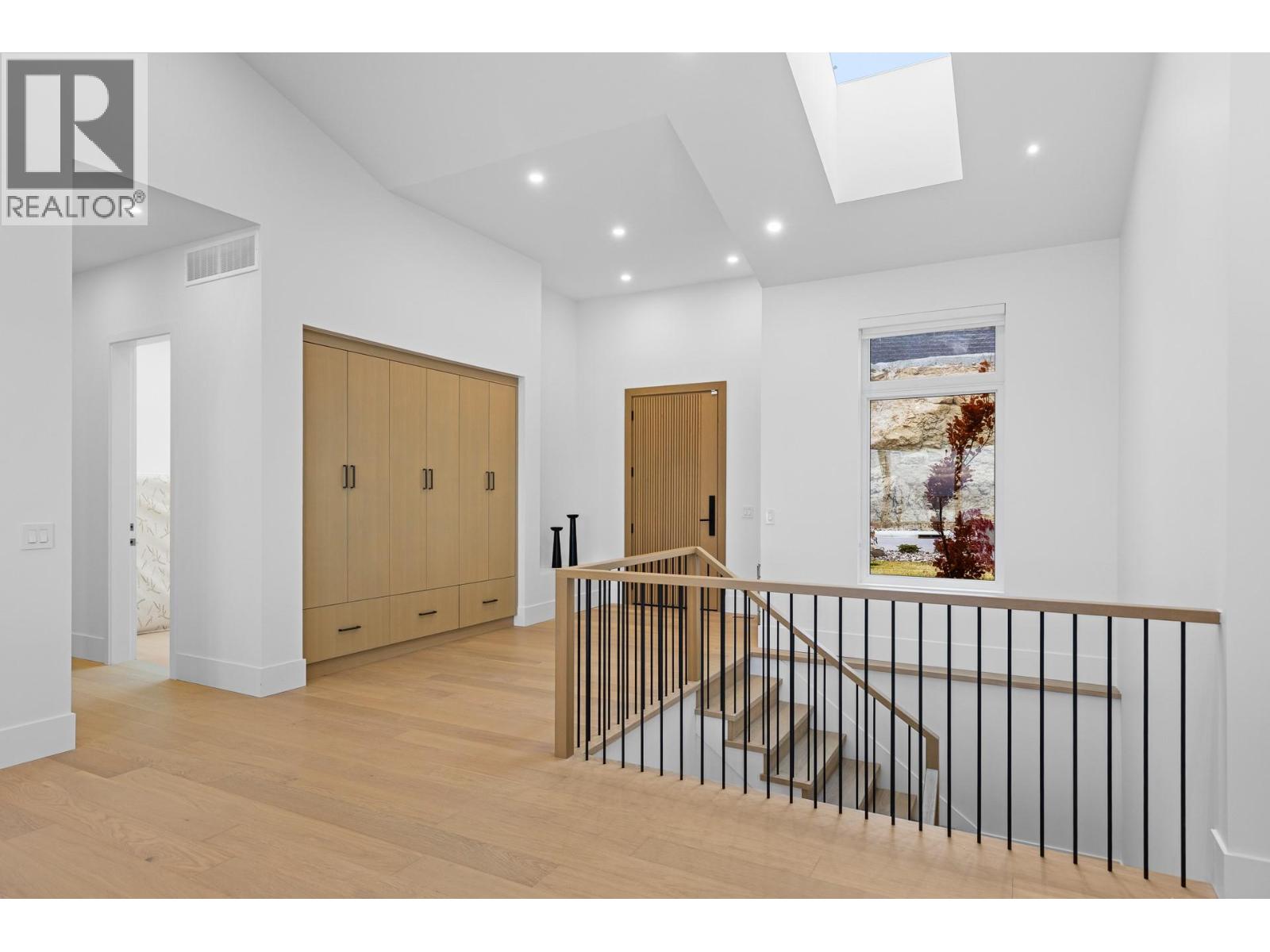  1359 Vineyard Drive, West Kelowna