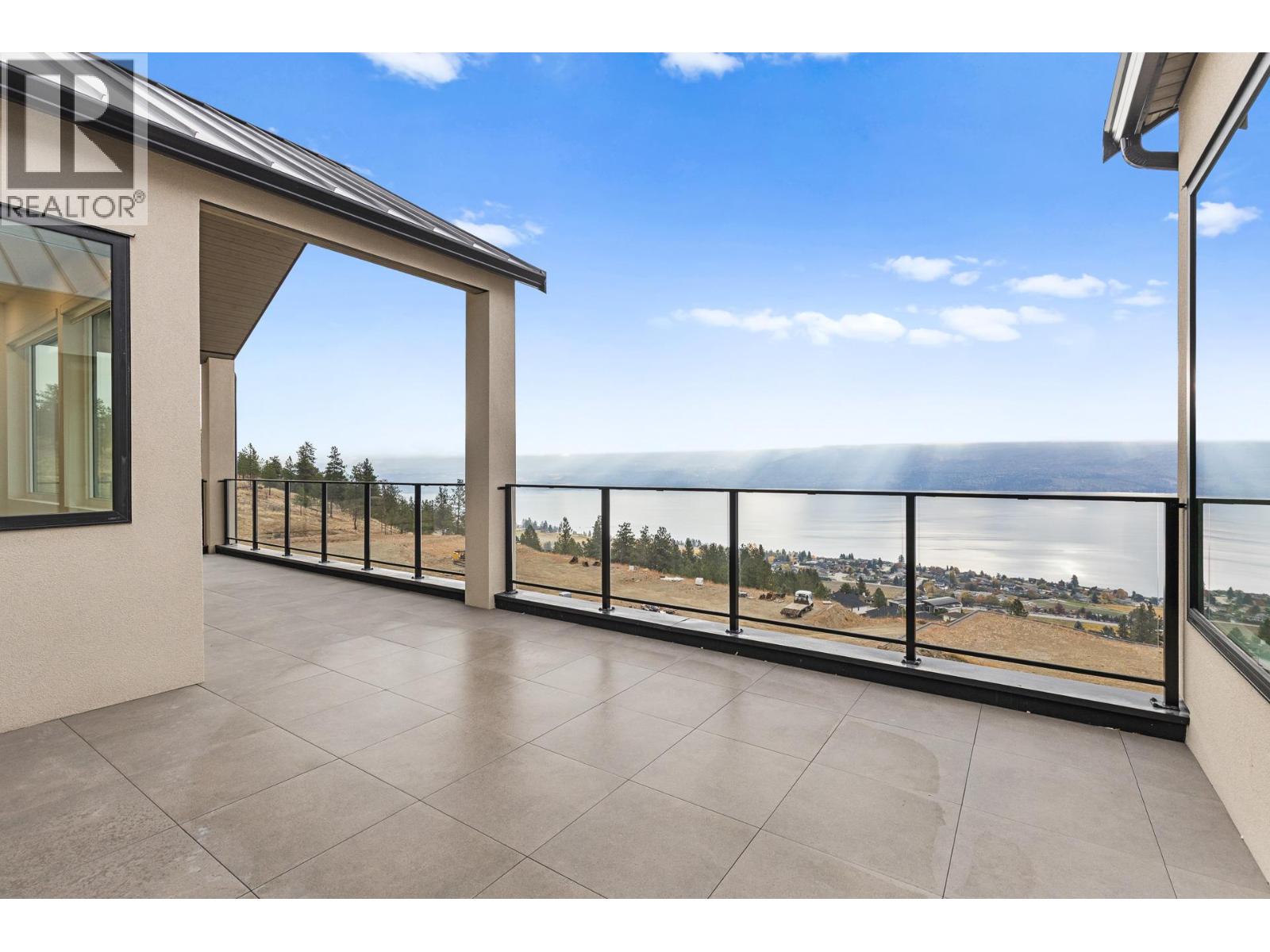  1359 Vineyard Drive, West Kelowna