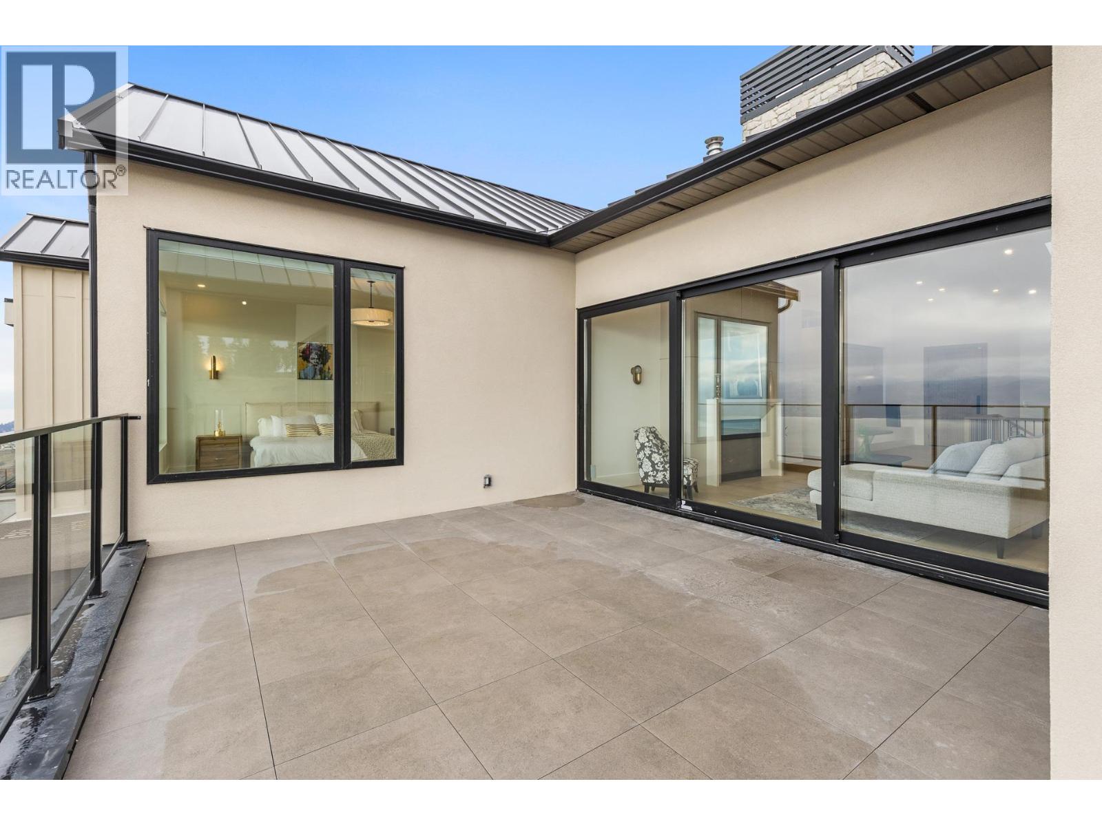  1359 Vineyard Drive, West Kelowna