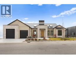  1359 Vineyard Drive, West Kelowna