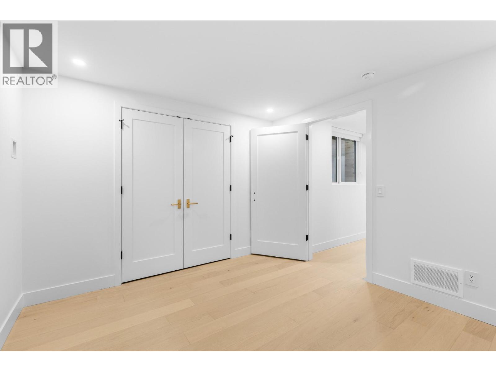  1359 Vineyard Drive, West Kelowna