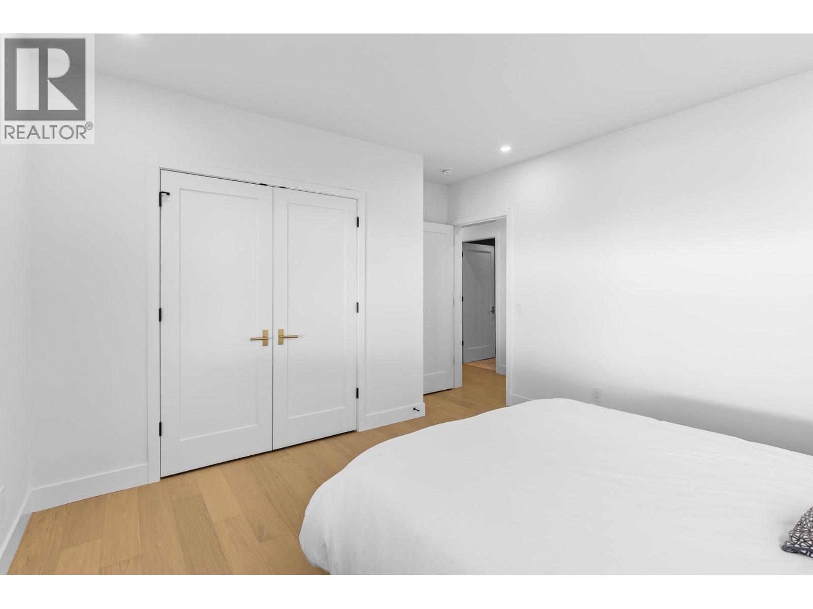  1359 Vineyard Drive, West Kelowna