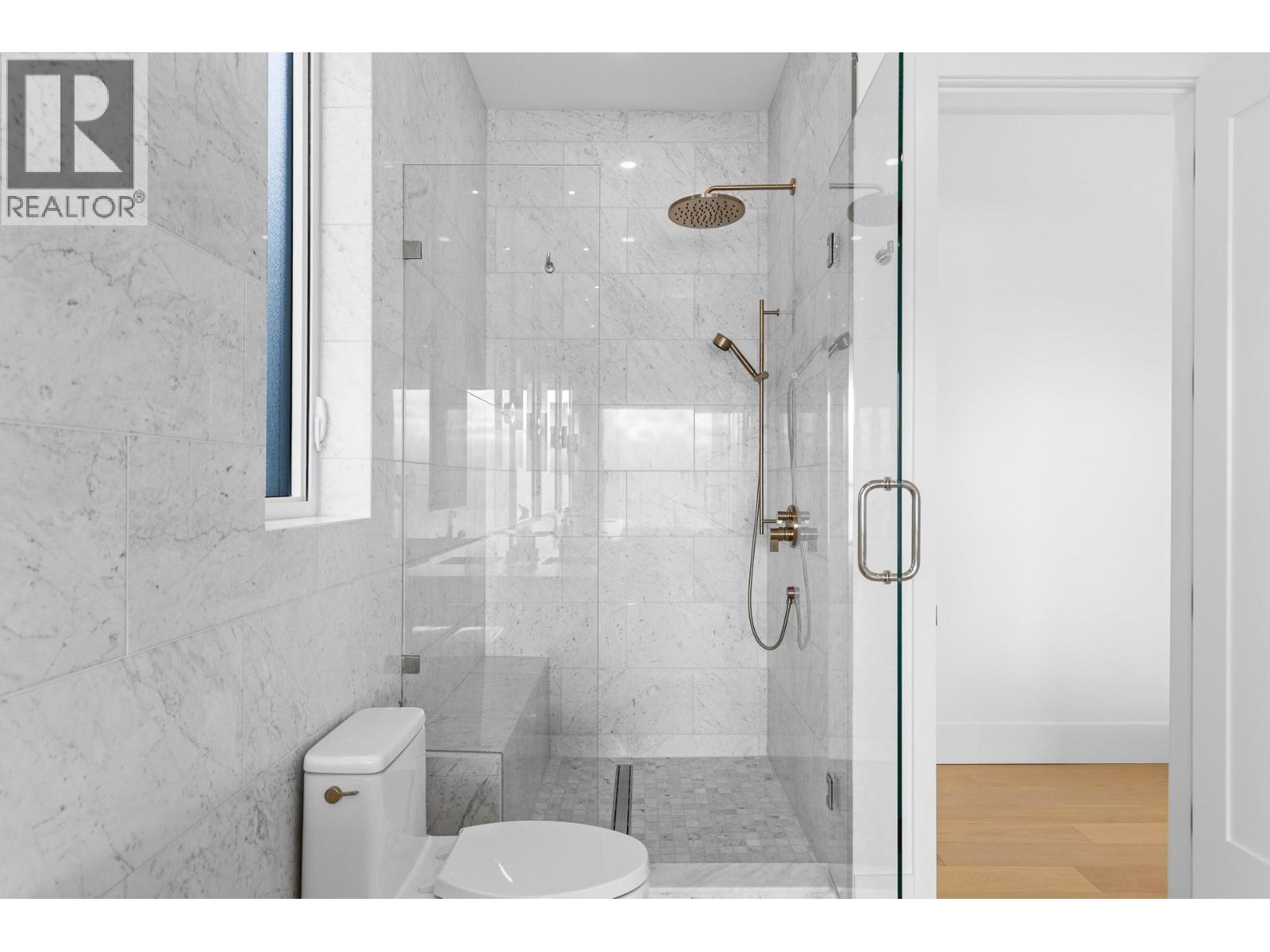  1359 Vineyard Drive, West Kelowna