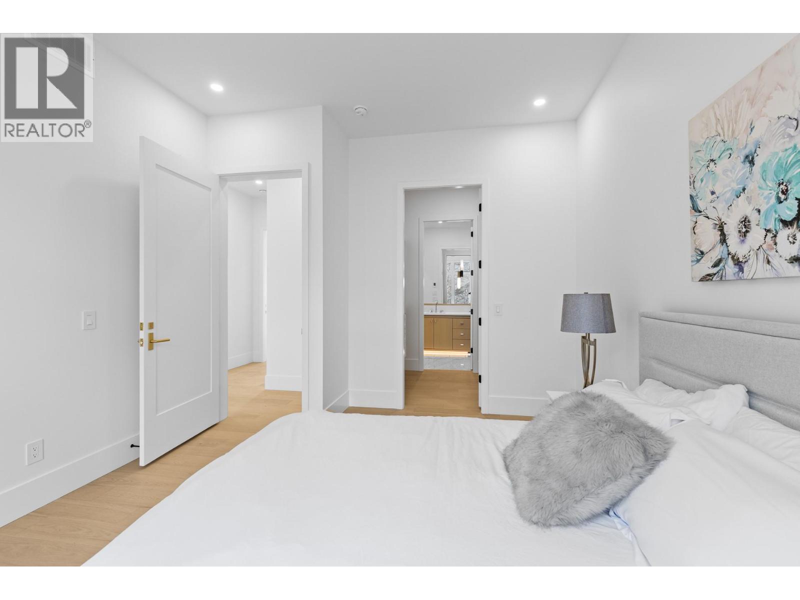  1359 Vineyard Drive, West Kelowna