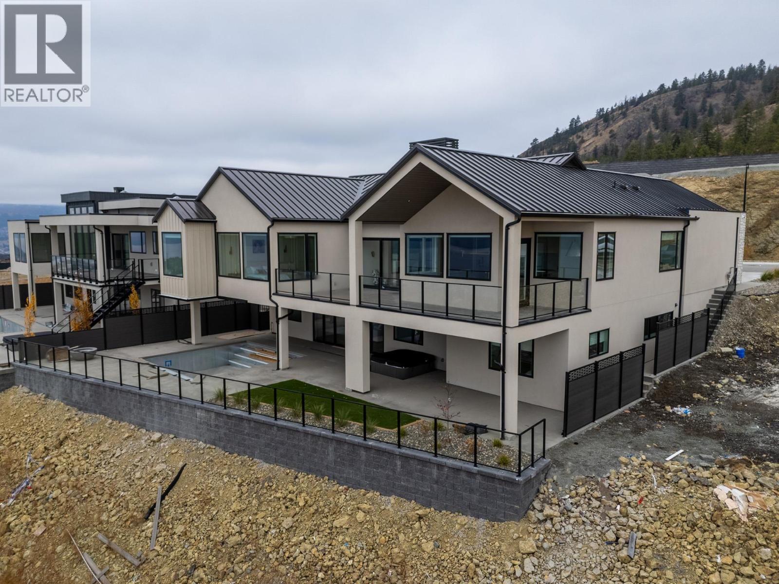  1359 Vineyard Drive, West Kelowna