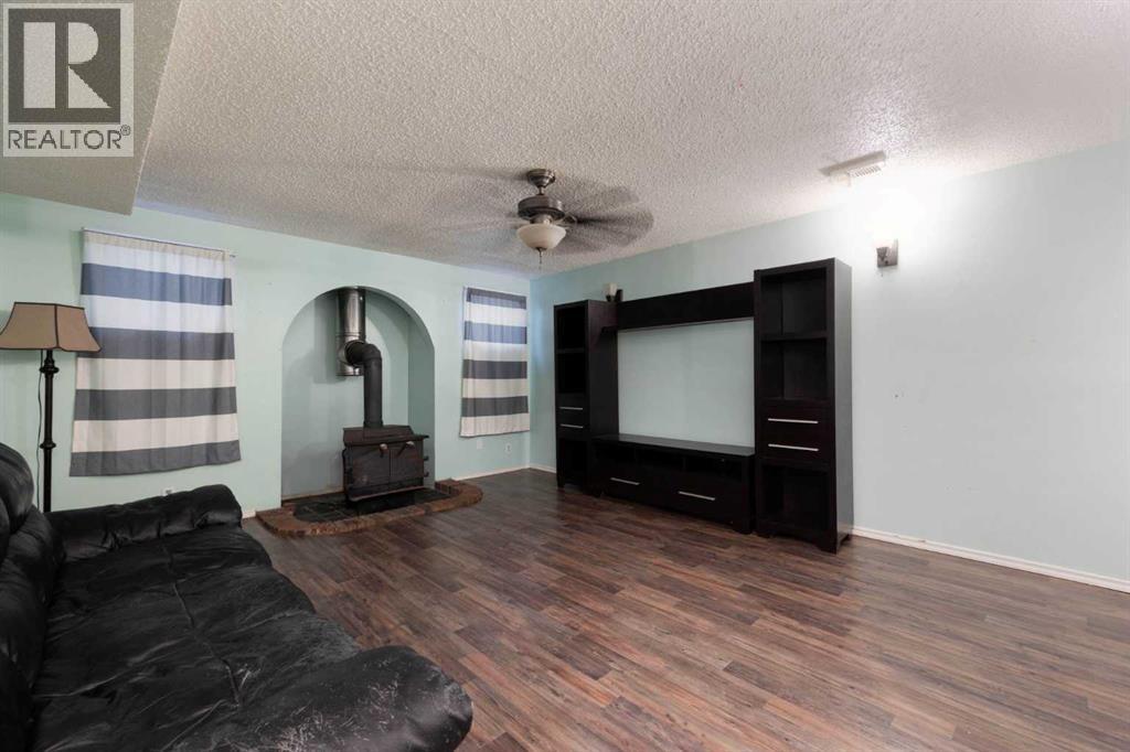 137 Parmenter Crescent, Fort McMurray